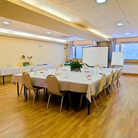 & La Collada فندق