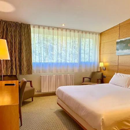 & La Collada فندق