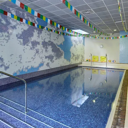 Otel & La Collada 4*